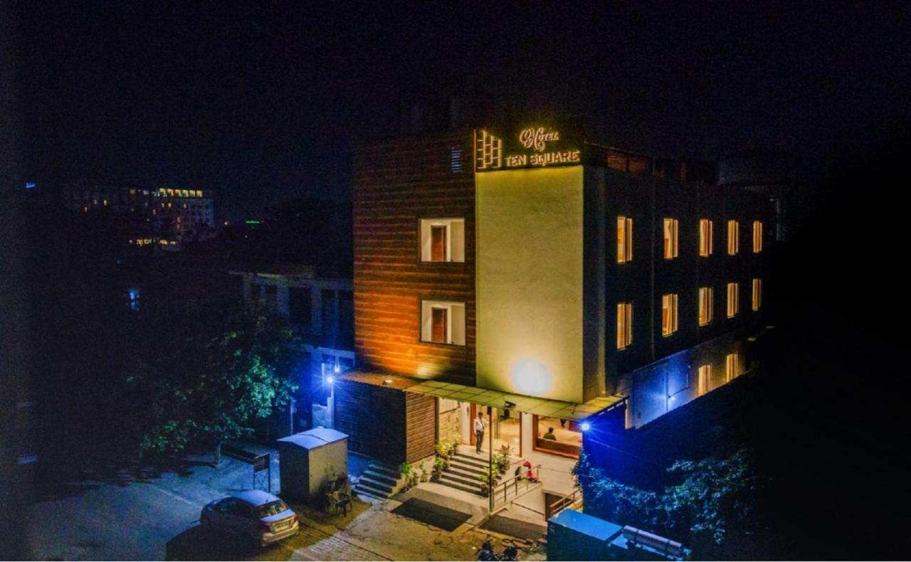 Hotel Ten Square, India Agra  Exterior photo